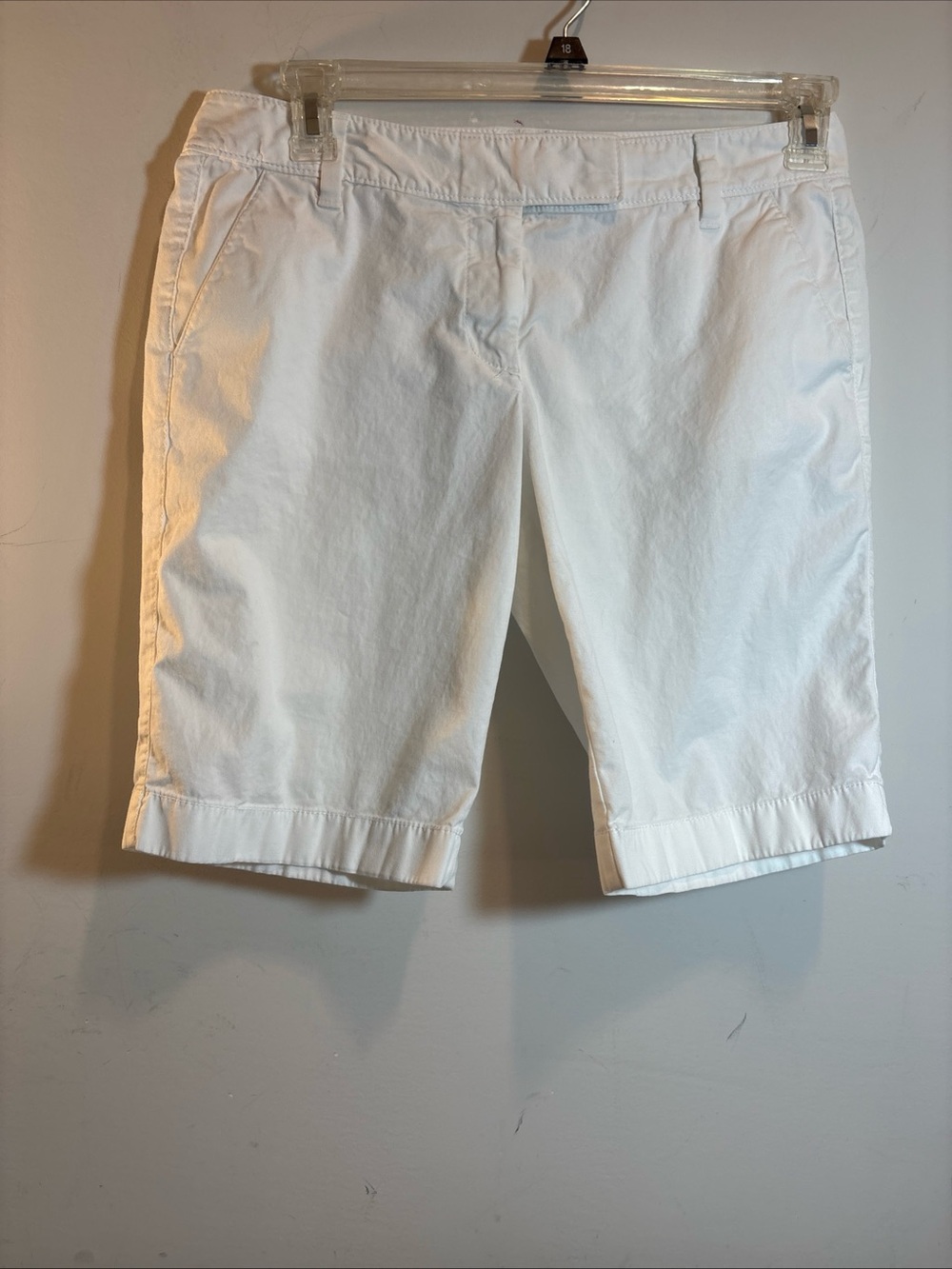 Ann Taylor Classic Women's White Cotton Bermuda Shorts. 726 - Picture 2 of 9